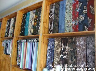 紹興吉首紡織品 專(zhuān)業(yè)批發(fā)供應(yīng)熱銷(xiāo)優(yōu)質(zhì)精品TR坯布及混紡交織面料